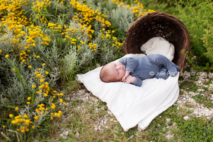 04photographenourrissonissylesmoulineaux_3 Photographe bébé Issy les Moulineaux : séance photos Tom_2