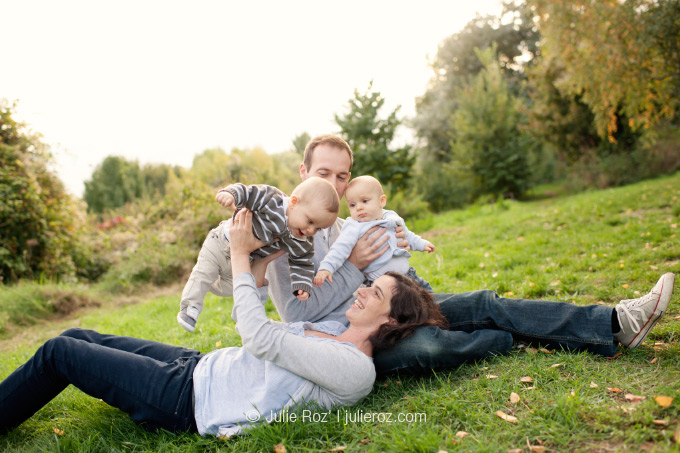 Photographe famille 92 : séance photos enfants Issy les Moulineaux : Antoine et Maxime_39