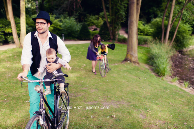 Photographe enfant famille Boulogne Billancourt (92) : séance photos à vélo_10