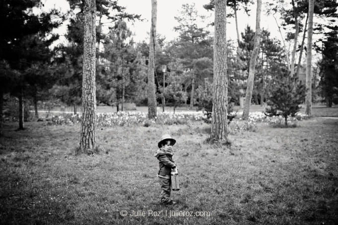 Séance photos mise en scène enfants famille, photographe Paris (75) : Eglantine et Octave_11