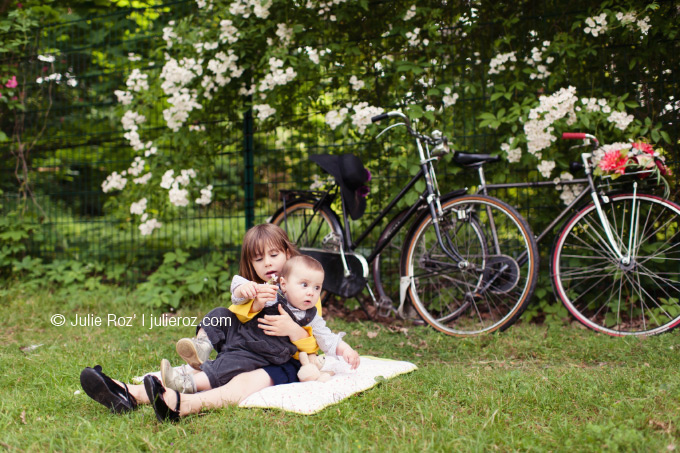 Photographe enfant famille Boulogne Billancourt (92) : séance photos à vélo_14