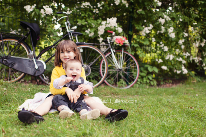 Photographe enfant famille Boulogne Billancourt (92) : séance photos à vélo_15