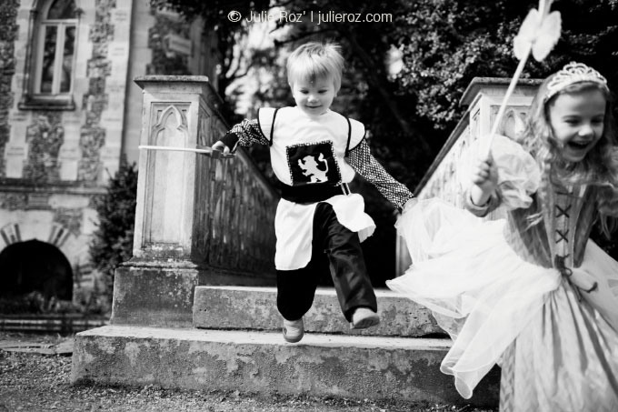 Séance photos mise en scène enfants famille, photographe Port-Marly (78) : Tom et Eline_21