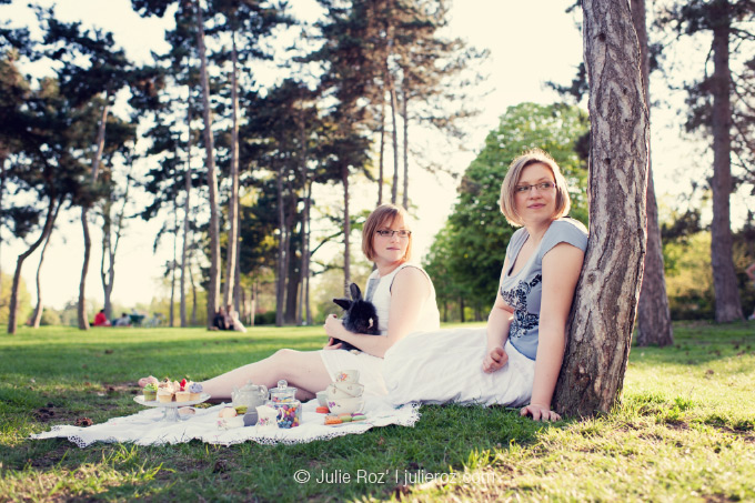 Photos mise en scène femme soeurs famille, photographe Boulogne Billancourt (92) : Aurélie et Elodie_27