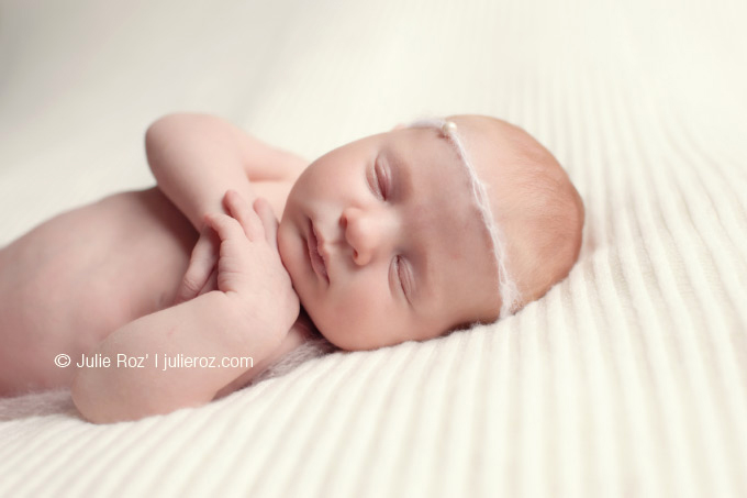 Juliette41 Photographe bébé 92 : séance photos nouveau-né Issy les Moulineaux : Juliette_18