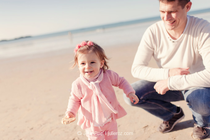 Photographe famille Bretagne : séance photos enfant Saint-Malo : Olivia_17