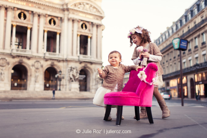 Séance photos famille Paris, photographe enfants Paris : Romy et Lou_5