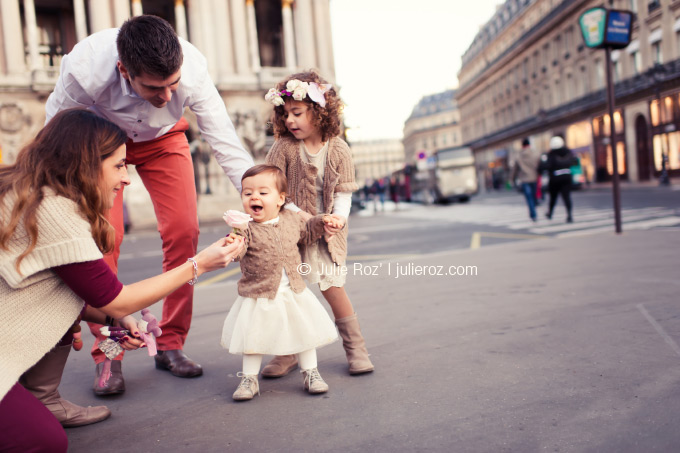 Séance photos famille Paris, photographe enfants Paris : Romy et Lou_9