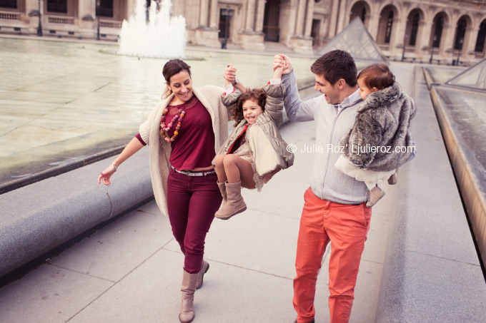 Séance photos famille Paris, photographe enfants Paris : Romy et Lou_19