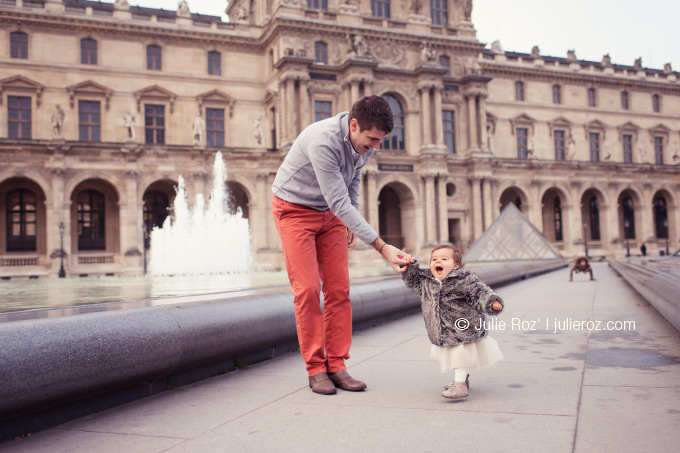 Séance photos famille Paris, photographe enfants Paris : Romy et Lou_18