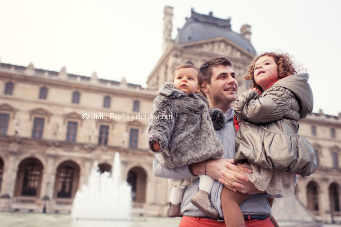Séance photos famille Paris, photographe enfants Paris : Romy et Lou_23