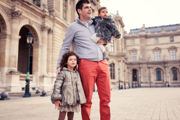 Séance photos famille Paris, photographe enfants Paris : Romy et Lou_21