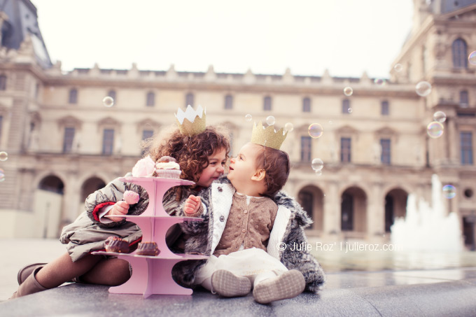 Séance photos famille Paris, photographe enfants Paris : Romy et Lou_30