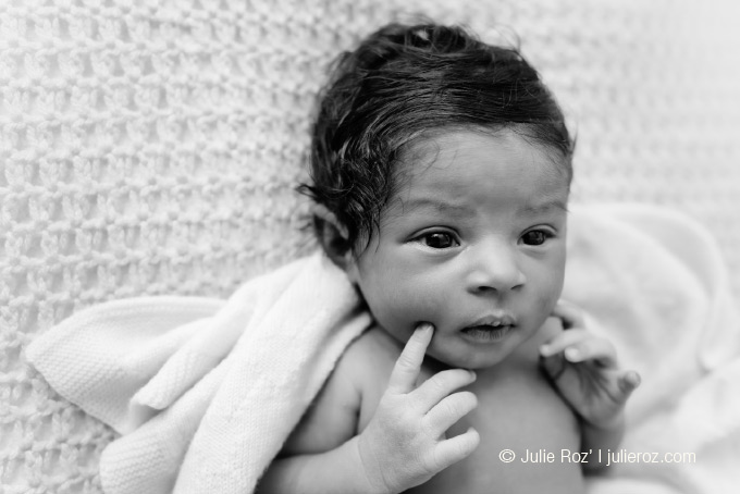 Photographe spécialiste nouveau né, apsnn, photo bébé domicile Paris : Iris_7