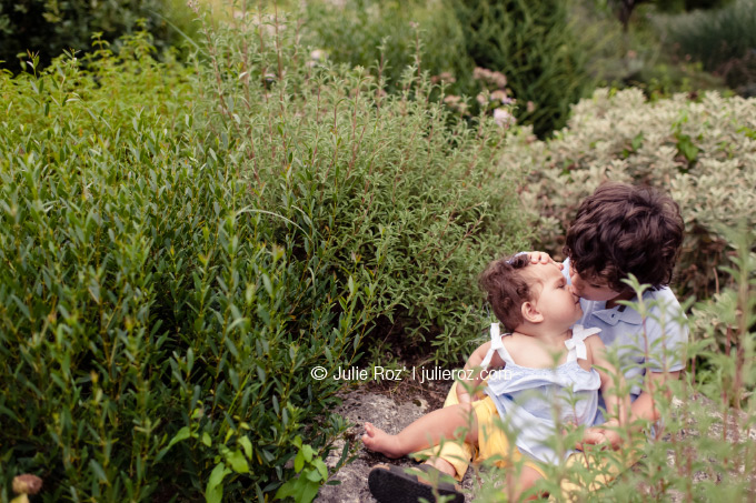 Photographe professionnel famille 92, photo famille Issy les Moulineaux : Apolline et Paul_20