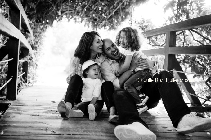 Photographe professionnel famille 92, séance photo famille Rueil : Nina et Salomé_12