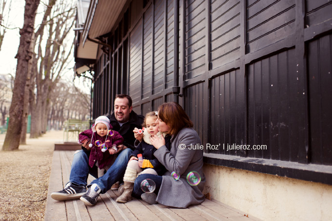 Séance photo famille Paris, photographe famille Paris : Lise et Léonie_12