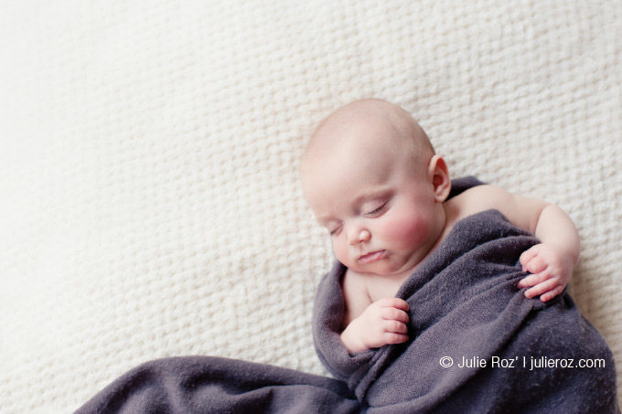 Séance photos bébé domicile Sceaux, photographe jumeaux 92 : Louise et Lucas_17