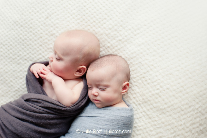 Séance photos bébé domicile Sceaux, photographe jumeaux 92 : Louise et Lucas_21