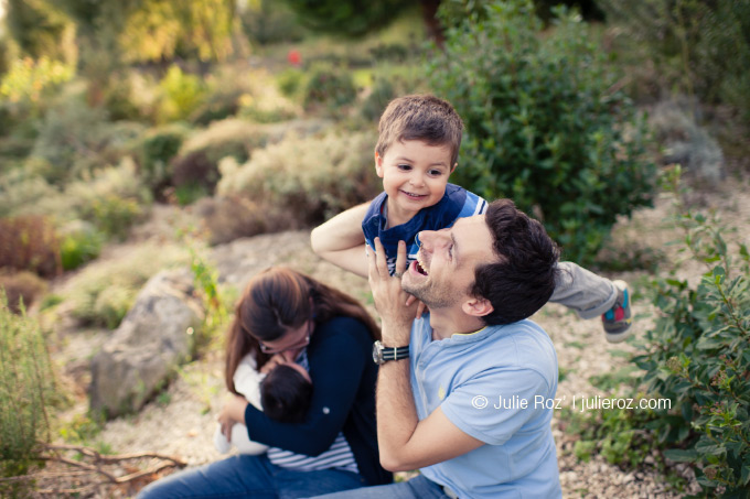 Photo bébé 92, séance photos enfants famille Hauts-de-Seine : Camille et Alexandre à Issy_12