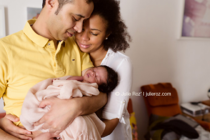 Photographe spécialiste nouveau né, apsnn, photo bébé domicile Paris : Iris_11