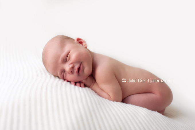 Photographe professionnel bébé Hauts-de-Seine, photo naissance 92 : Valentin_26