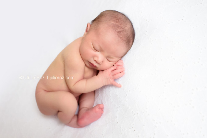 photo_nouveau_ne_paris_30 Photographe spécialiste nouveau-né Paris, photos naissance bébé : Rose_16