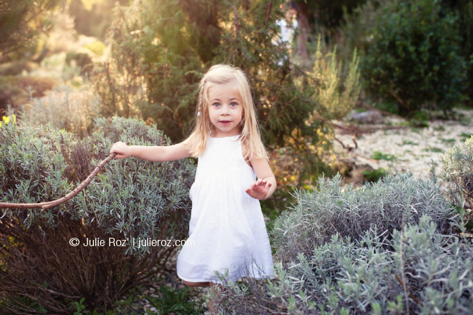 Photographe famille Paris, séance photos enfants Issy : Zélie, Milan et Sasha_21