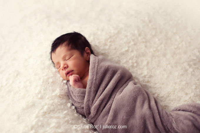 Photographe bébé Paris : séance photos nouveau-né Paris : Ismael_9
