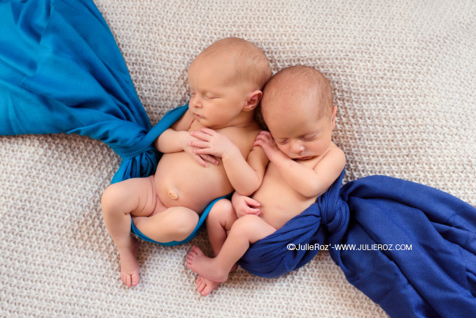 Séance photo bébé jumeaux domicile 94, photographe spécialiste nouveau-nés naissance Paris_21