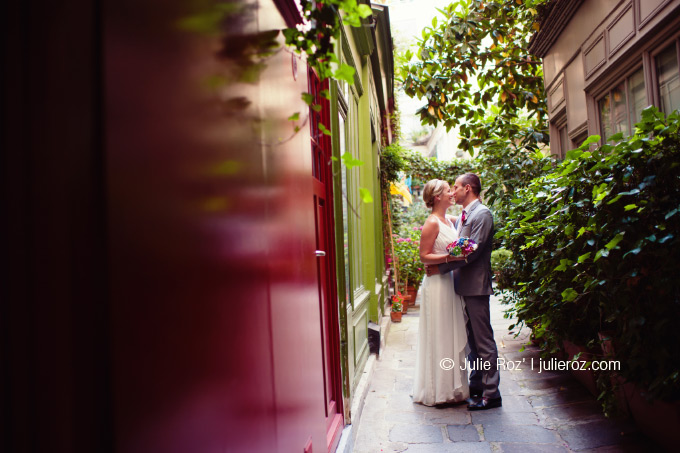 photographe_couple_paris_love_session_day_after_JulieRoz_01 Photographe couple Paris : séance photos day after toits de Paris : Charlène et Julien_1