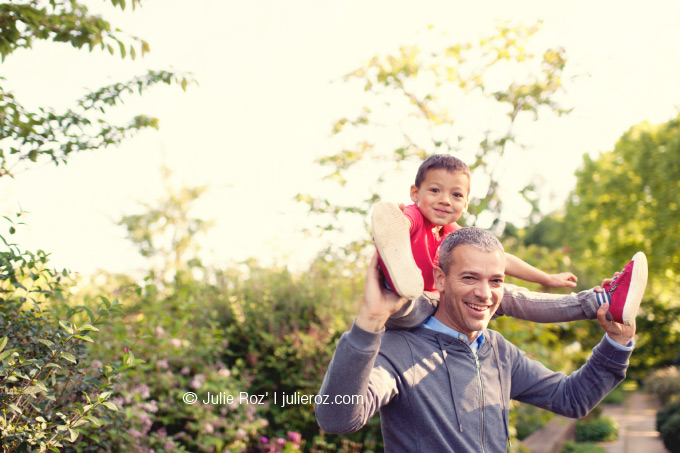 Photographe famille 92, séance photos enfants Rueil Malmaison : Marcus et Abel_2