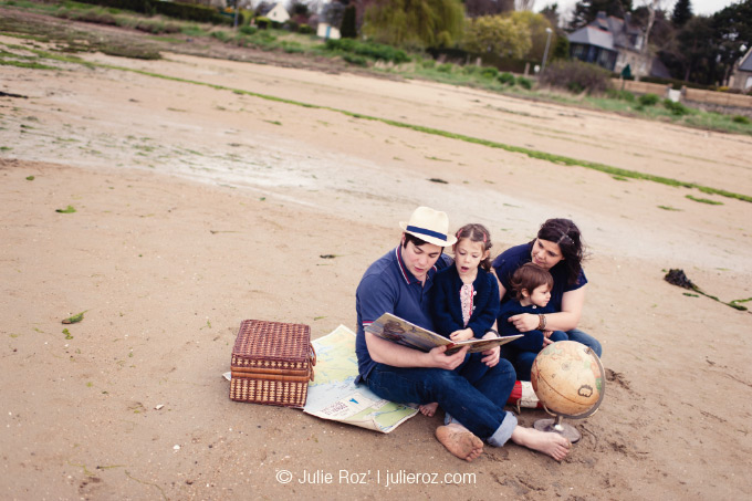 photographe_enfant_bretagne_008_1 Photographe enfant famille Bretagne : séance photos mise en scène Saint-Malo : Calixte et Aliette_17