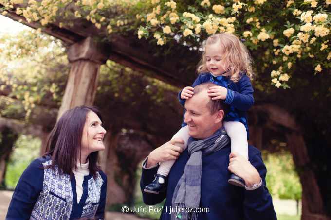 Séance photos enfants Issy, photographe famille 92 : Margot, Sara, Léna_2