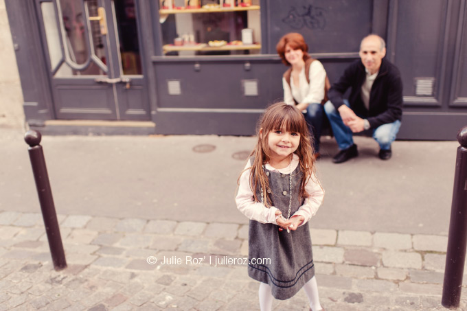 Photographe enfant Paris : Eva Cheryll et ses parents_2