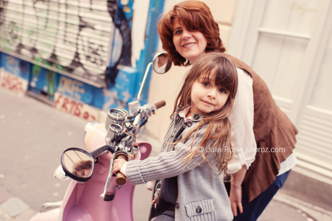 Photographe enfant Paris : Eva Cheryll et ses parents_8