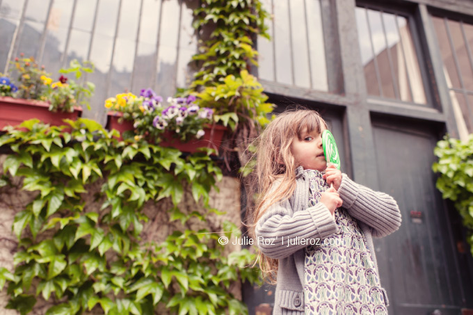 Photographe enfant Paris : Eva Cheryll et ses parents_16