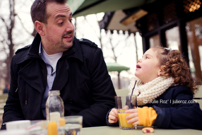 Séance photo famille Paris, photographe famille Paris : Lise et Léonie_23