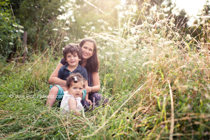 Photographe professionnel famille 92, photo famille Issy les Moulineaux : Apolline et Paul_37