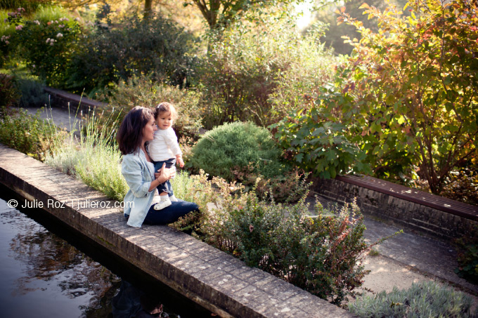 Photographe professionnel famille 92, séance photo famille Rueil : Nina et Salomé_18
