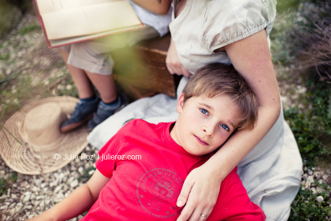 Photographe famille Paris, séance photos enfants Issy : Zélie, Milan et Sasha_27