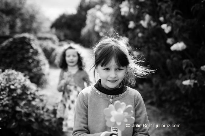 Séance photos enfants Issy, photographe famille 92 : Margot, Sara, Léna_13