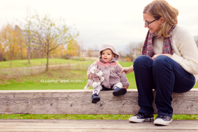 Photographe bébé Paris, séance photo bébé famille Paris : Chloé_25