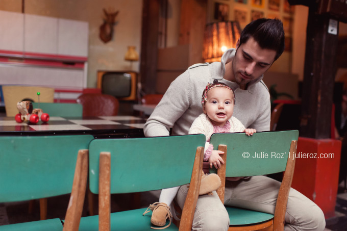 Photographe famille Paris : séance photos enfants Paris : Mila et Pablo_25