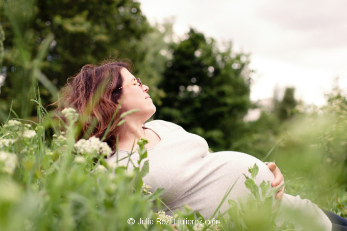 Séance photos femme enceinte 92, photographe grossesse Issy les Moulineaux 92 : Céline_9