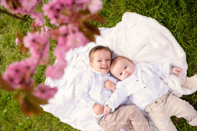 Photographe bebe 92, séance photo famille sous les cerisiers Sceaux_20
