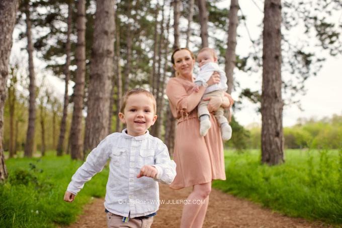 Photographe bebe 92, séance photo famille sous les cerisiers Sceaux_30