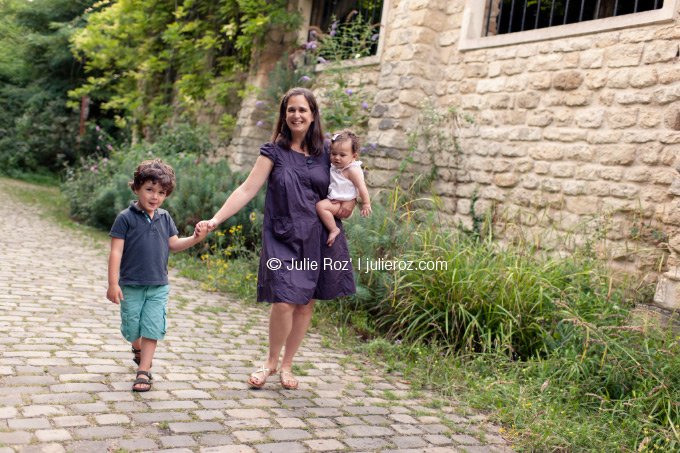 Photographe professionnel famille 92, photo famille Issy les Moulineaux : Apolline et Paul_41