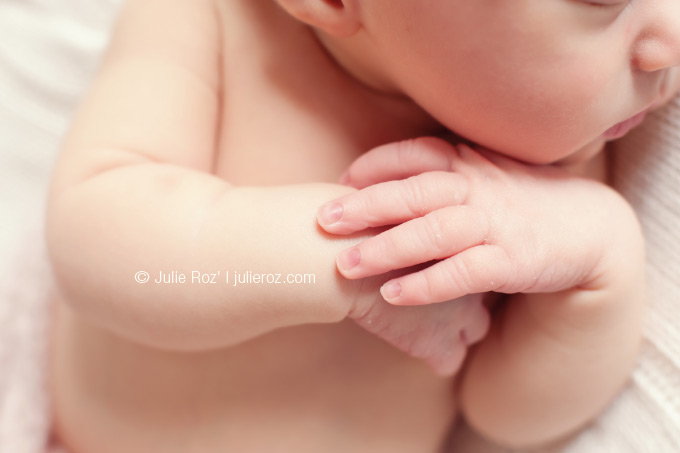 Photographe professionnel bébé Paris, séance photo nouveau-né Paris : Apolline_18