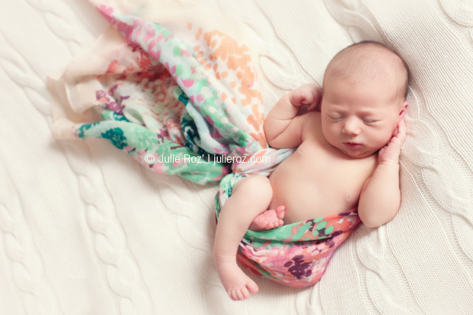 Photographe professionnel bébé Paris, séance photo nouveau-né Paris : Apolline_13